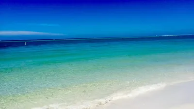 Clear Gulf water at North Beach, Fort De Soto Park